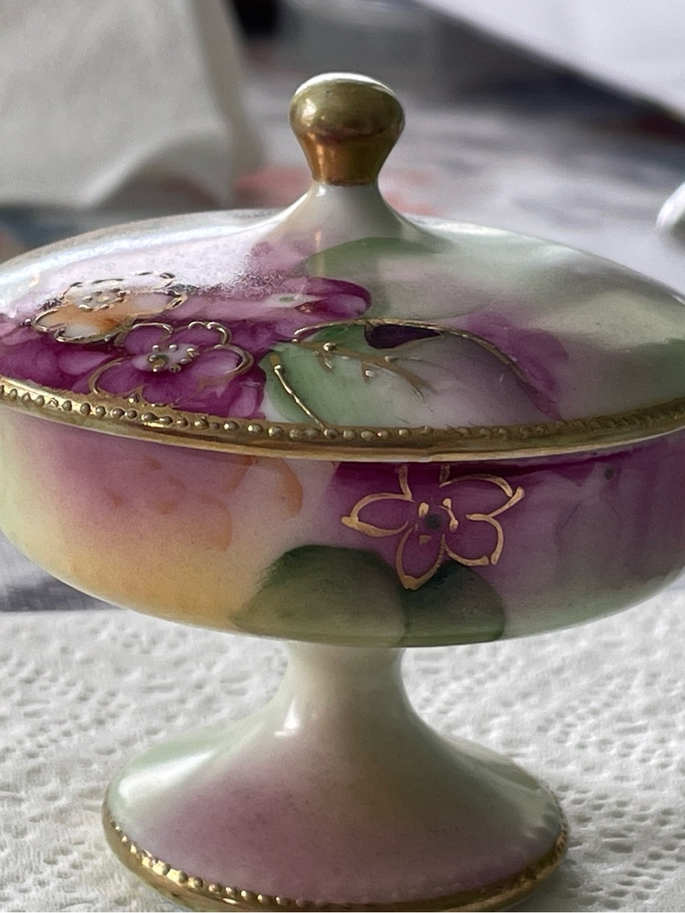 Vintage Porcelain Floral Covered Trinket Box in Pink, Green and Gold